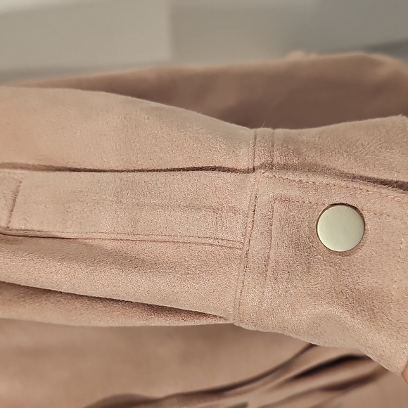 Blank NYC Think Pretty Faux Suede Shacket Sz S in Dusty Rose NWOT MSRP $98 - Picture 7 of 13